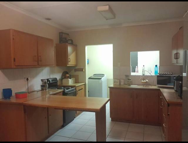 3 BEDROOM HOUSE FOR SALE IN BENDOR EXT 7